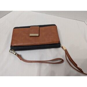 Shiraleah Chicago Medium  Clutch Purse Handbag 8.5" x 4.75" X 1.3/4"